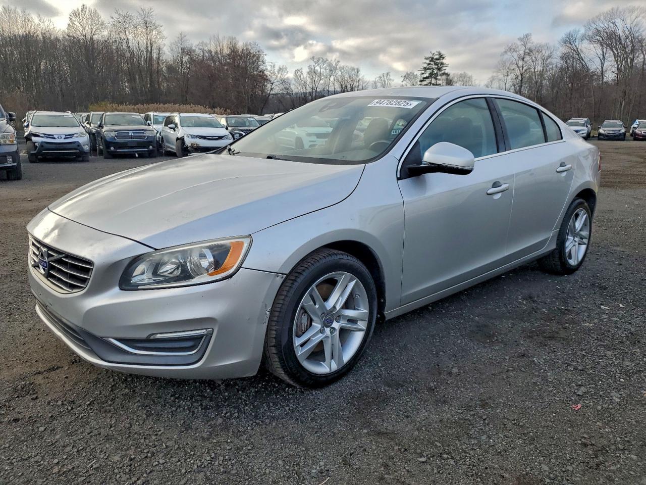 2015 Volvo S60, Premier