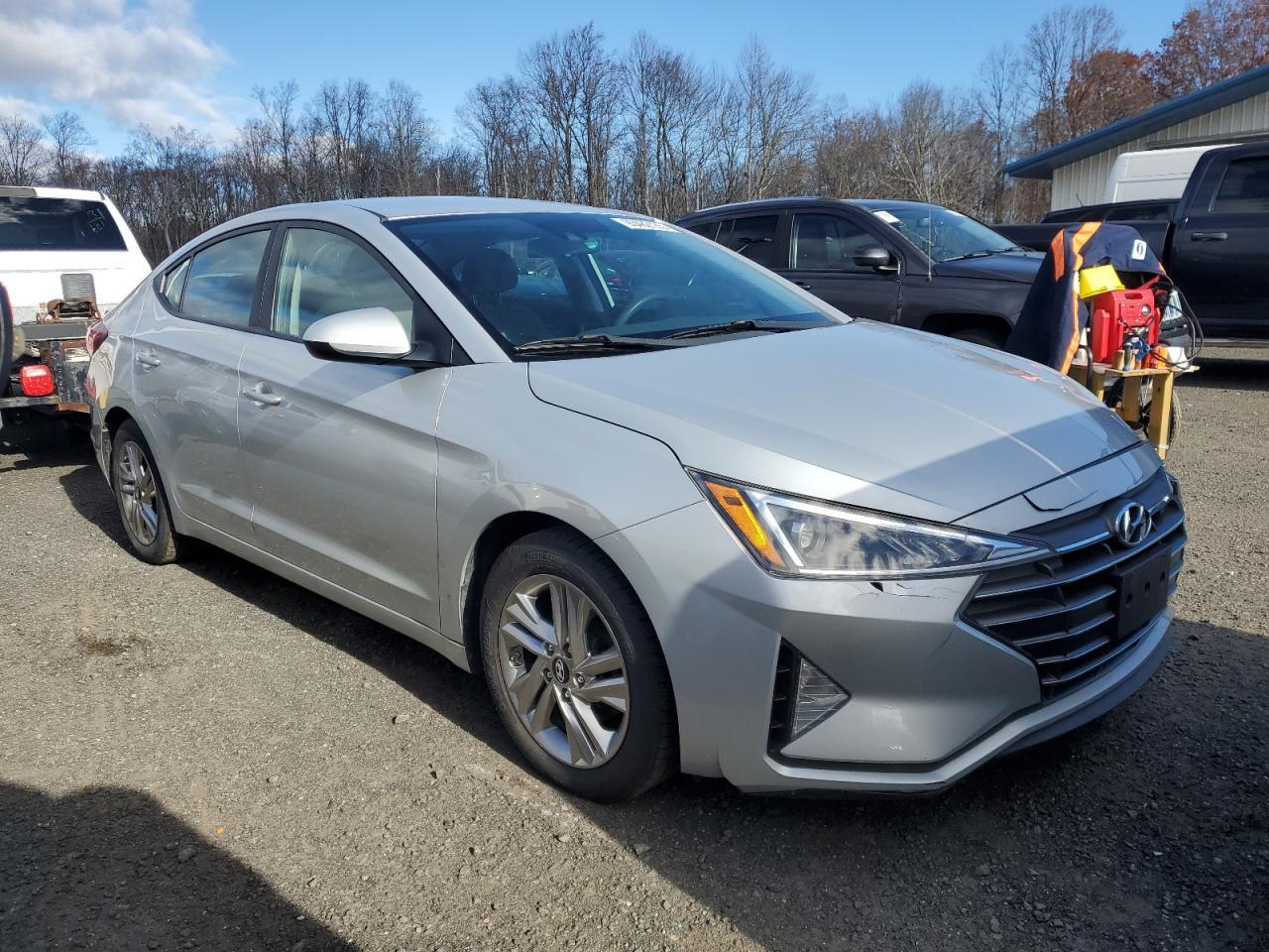 2019 Hyundai Elantra, Sel