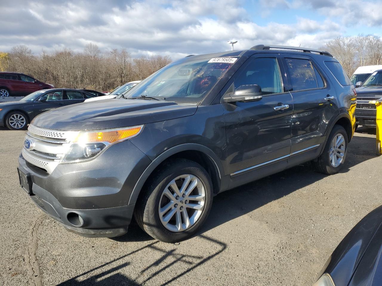 2015 Ford Explorer, Xlt