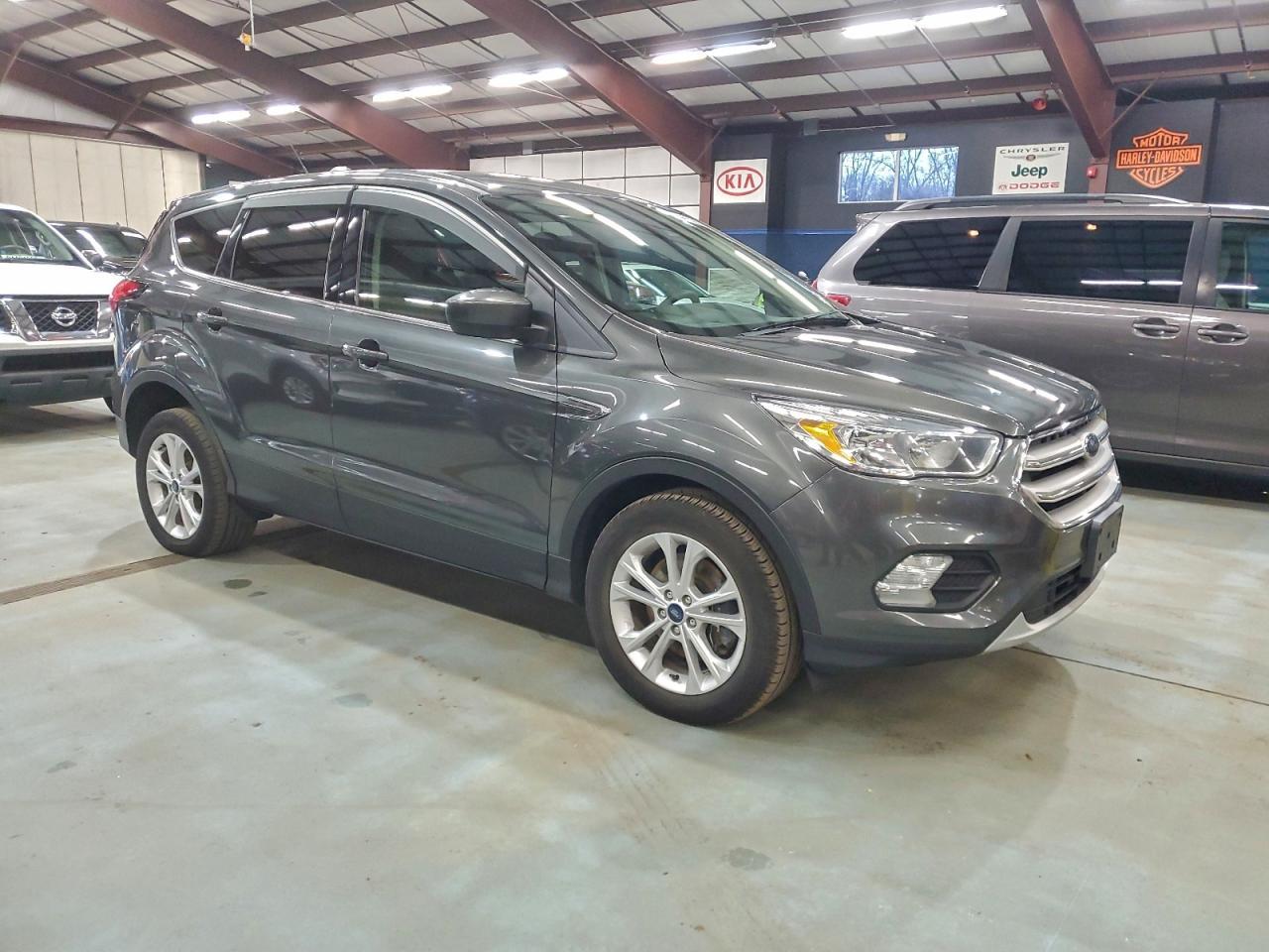 2019 Ford Escape, SE