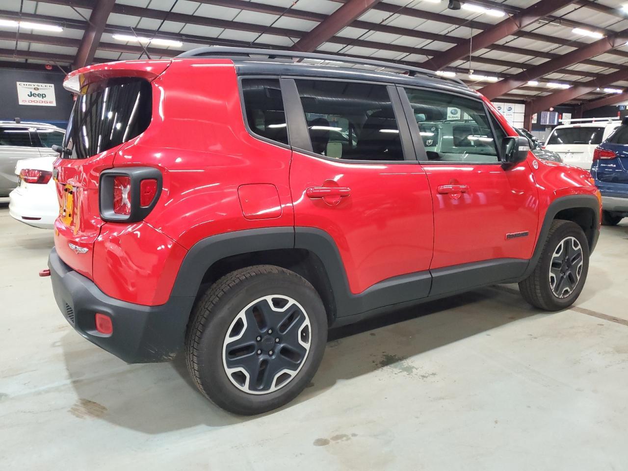 2016 Jeep Renegade, Trailhawk