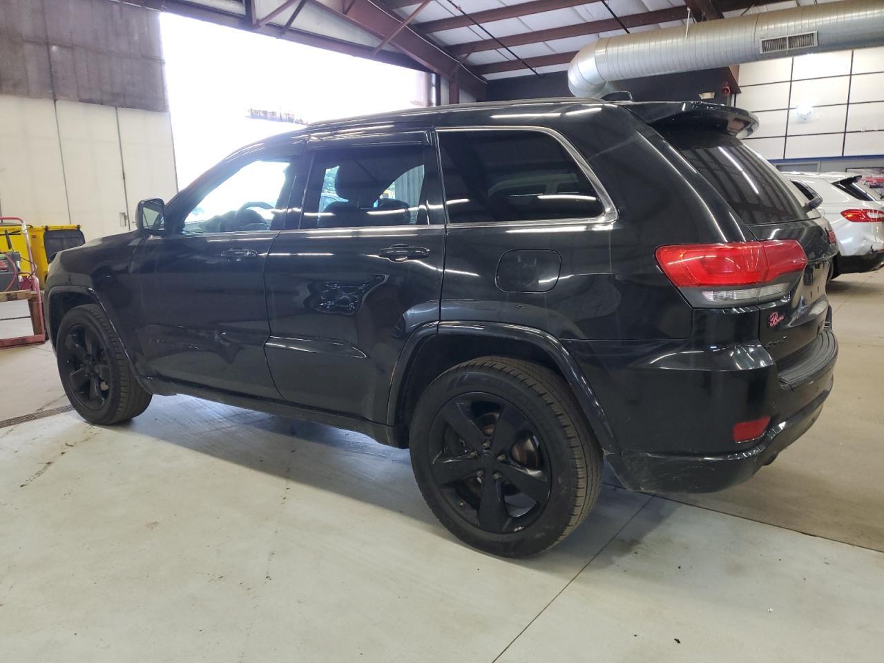 2015 Jeep Grand Cherokee, Laredo