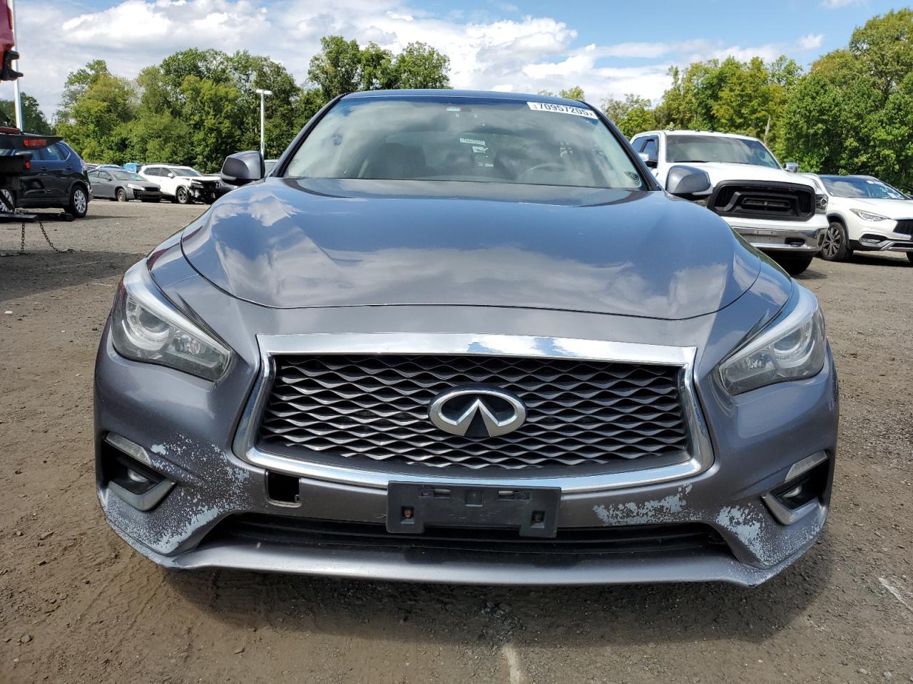 2018 Infiniti Q50, Luxe