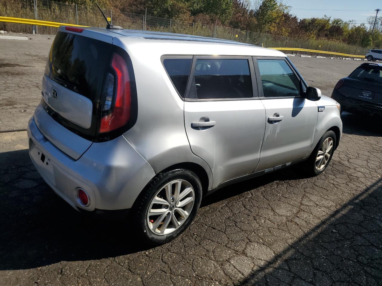 2019 KIA Soul, +