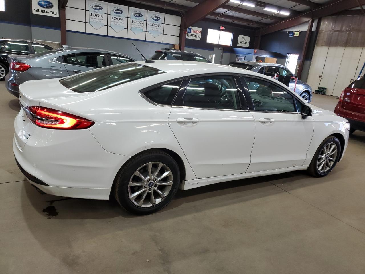 2017 Ford Fusion, SE