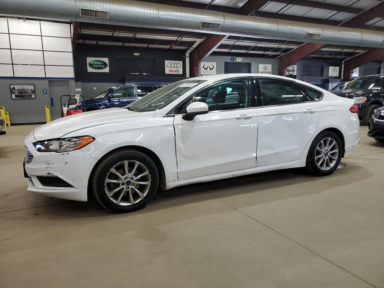 2017 Ford Fusion, SE