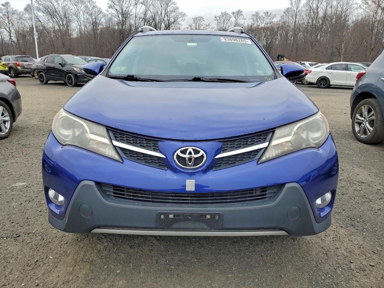 2015 Toyota RAV4, Xle