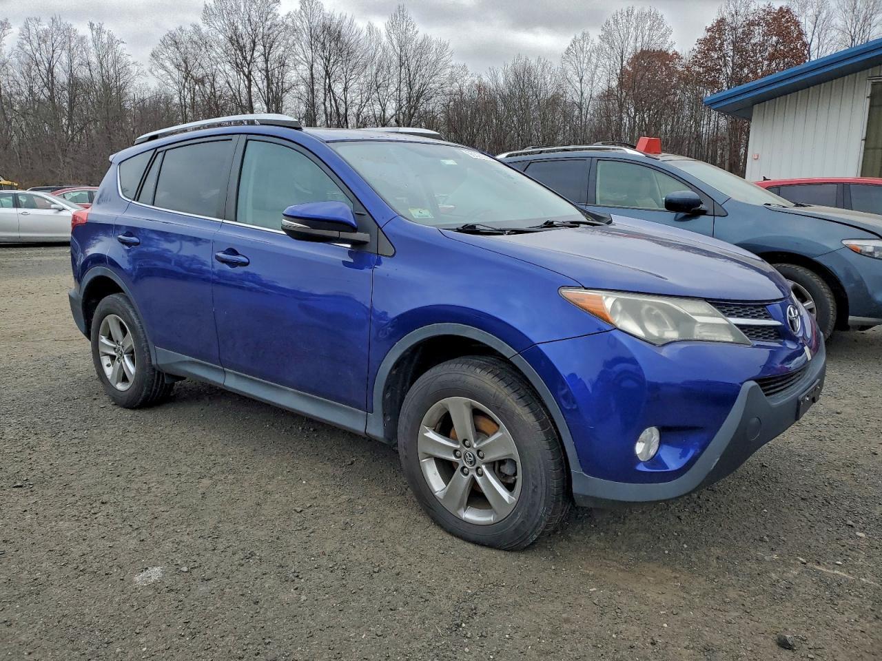 2015 Toyota RAV4, Xle