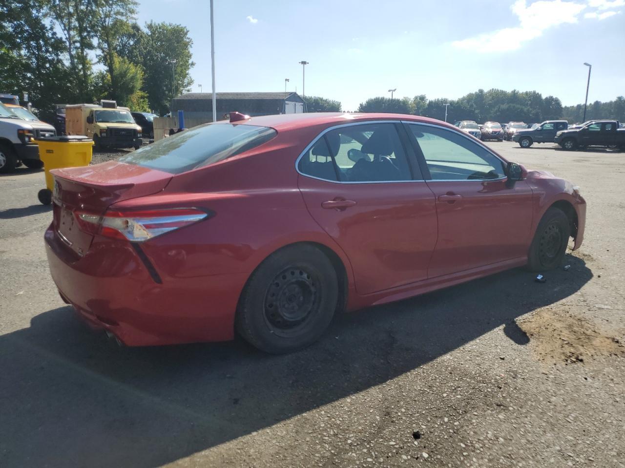 2020 Toyt Camry, SE