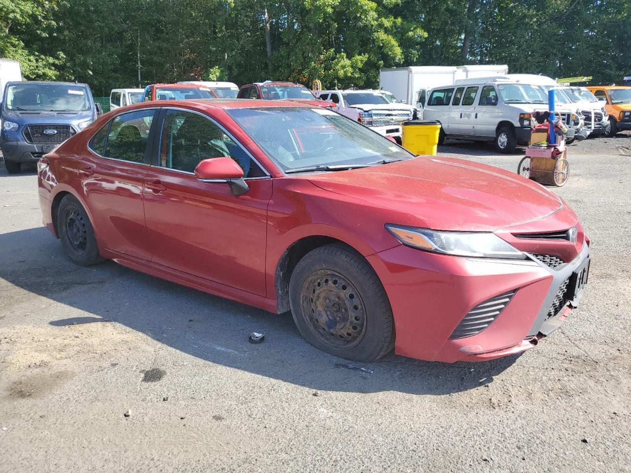 2020 Toyt Camry, SE