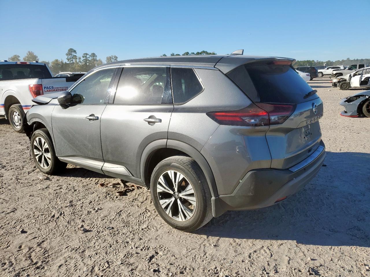 2021 Nissan Rogue, SV