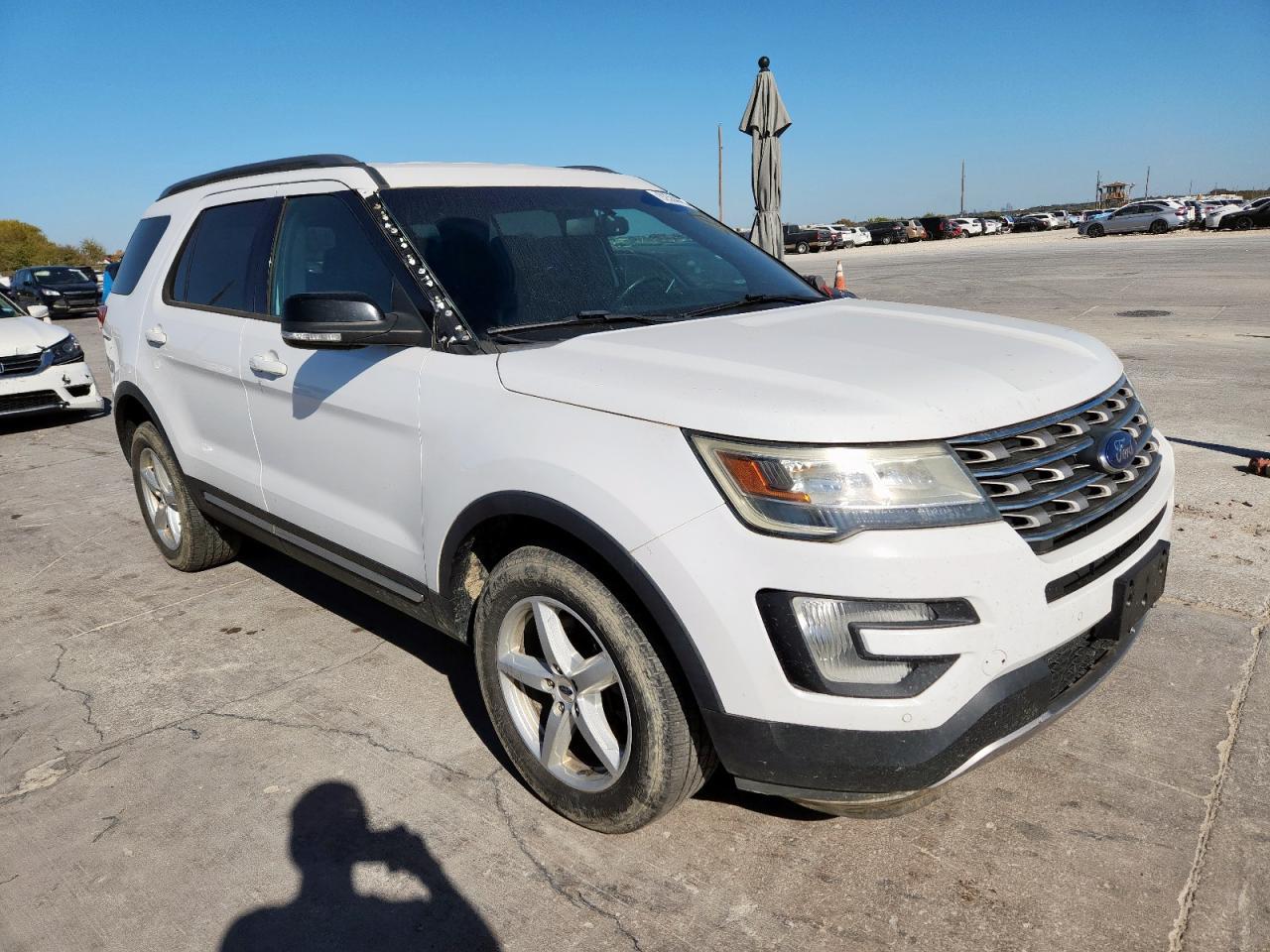 2016 Ford Explorer, Xlt