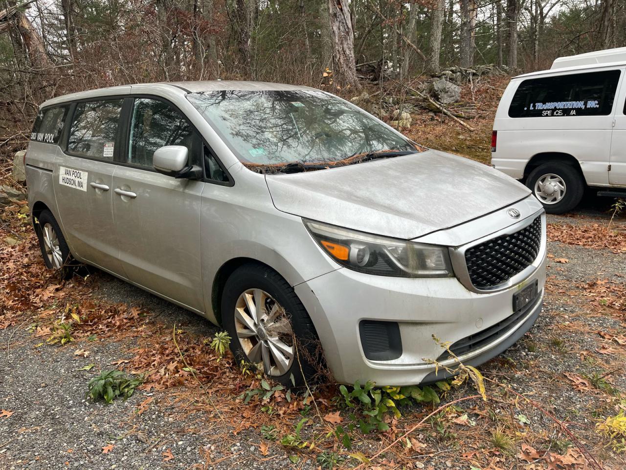 2015 KIA Sedona, L