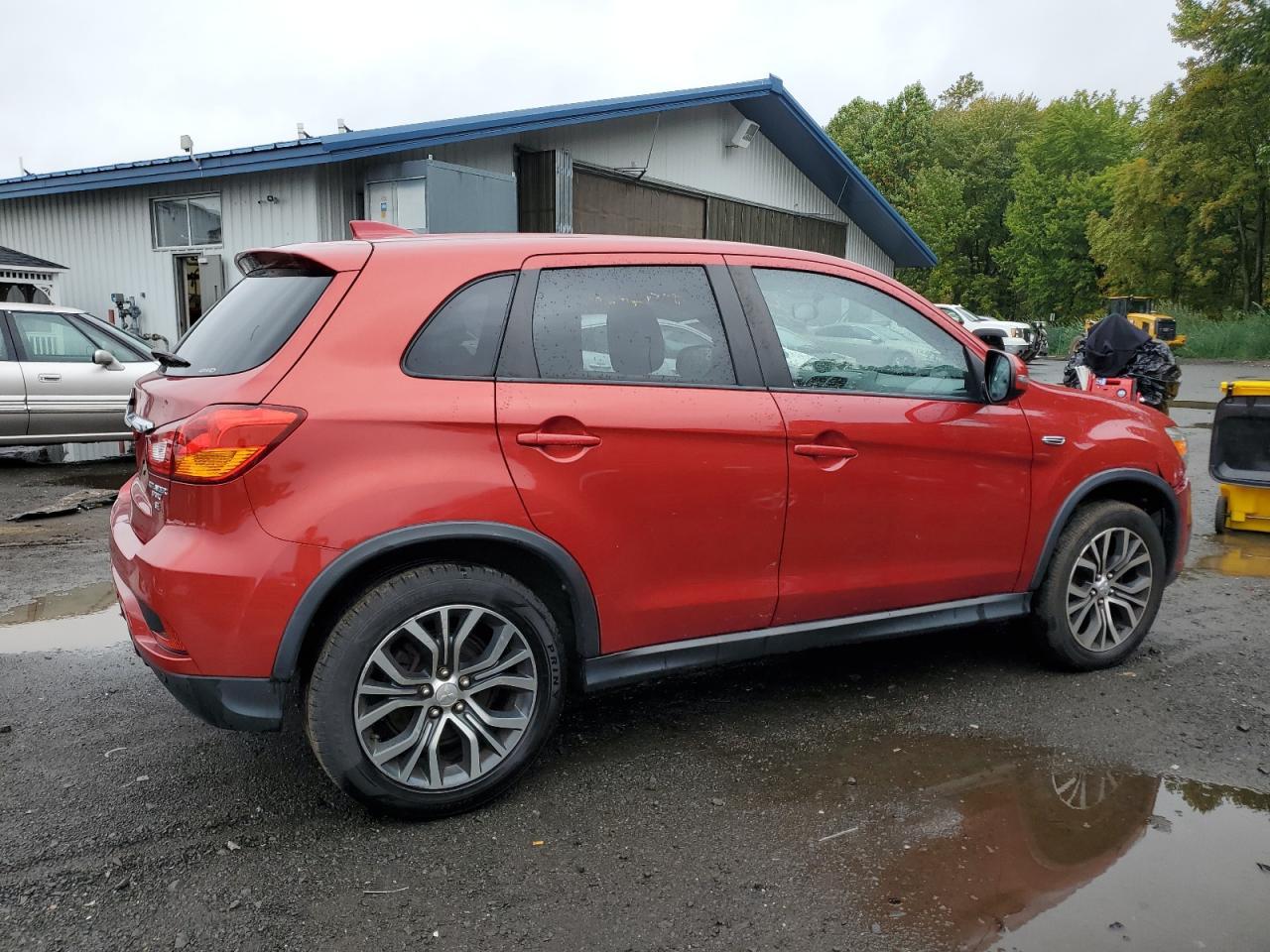 2018 Mitsubishi Outlander, ES