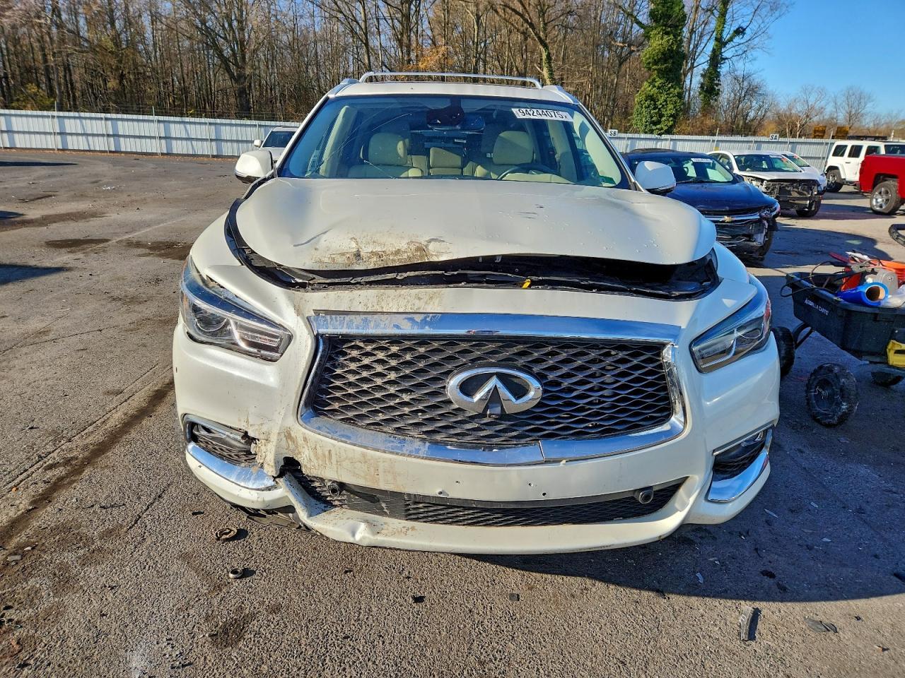 2020 Infiniti QX60, Luxe