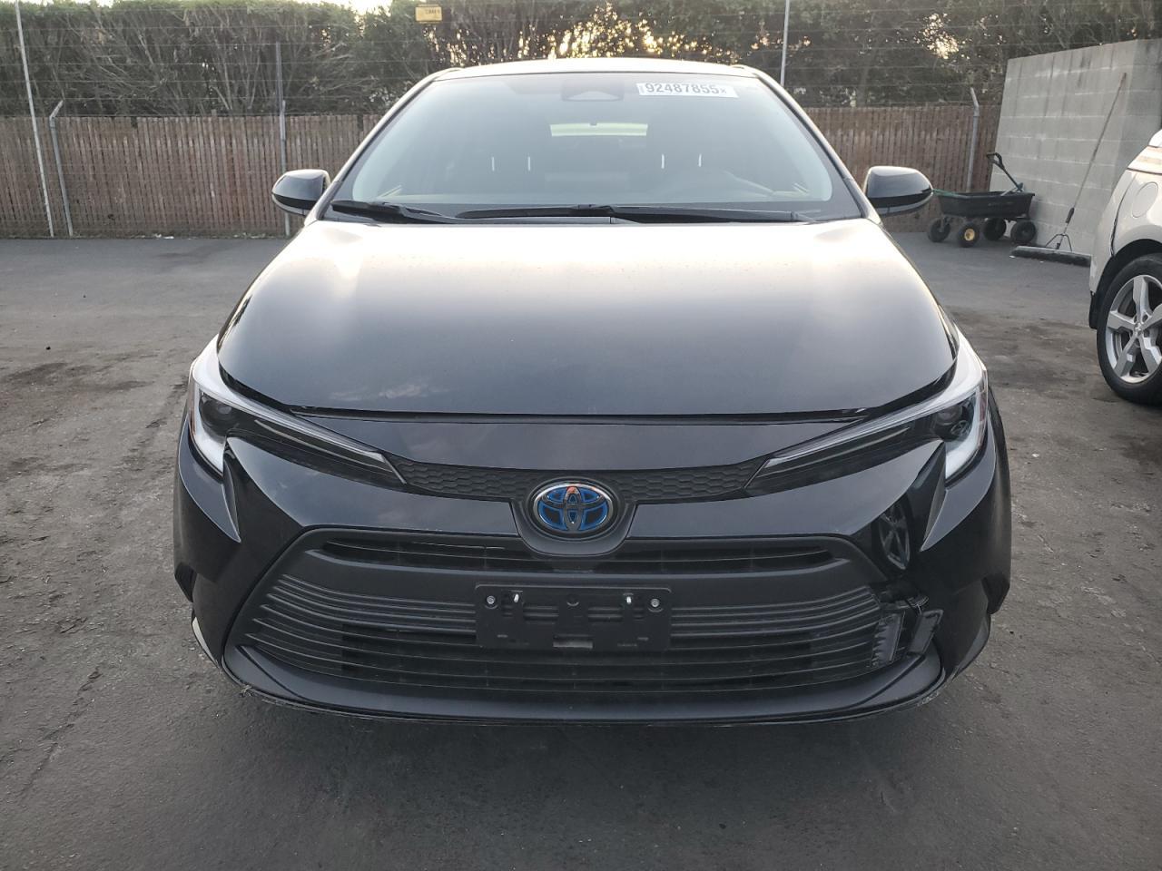 2024 Toyota Corolla, LE