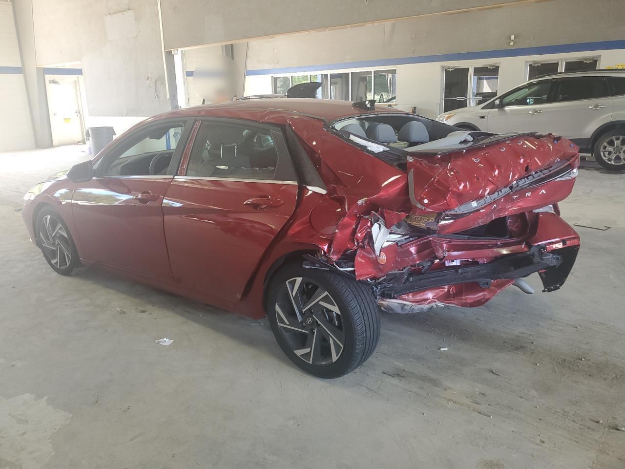 2024 Hyundai Elantra, Sel