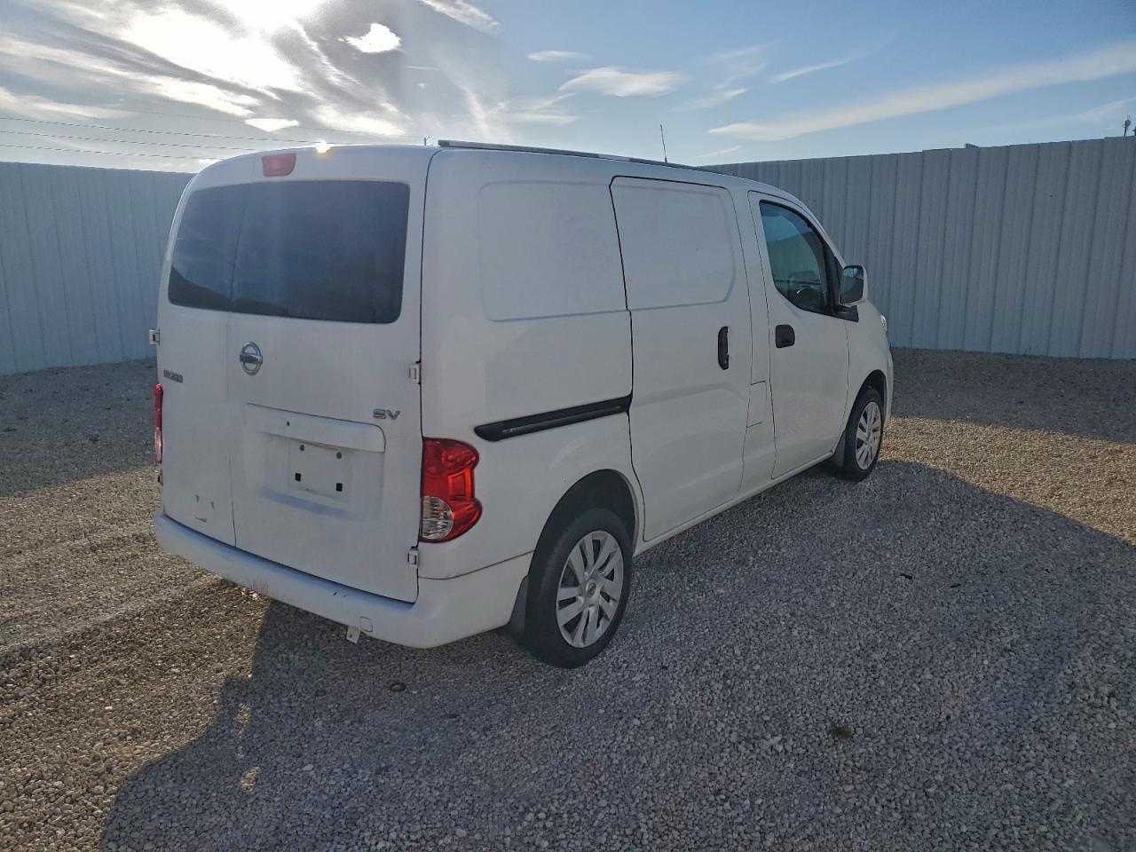 2015 Nissan NV, 200 2.5S