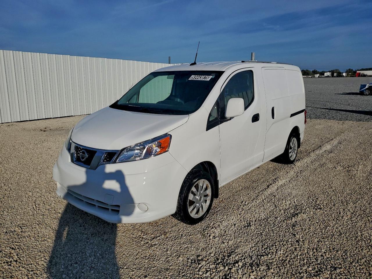 2015 Nissan NV, 200 2.5S