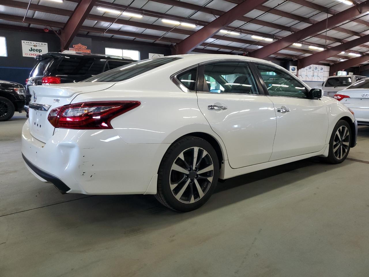 2017 Niss Altima, 2.5