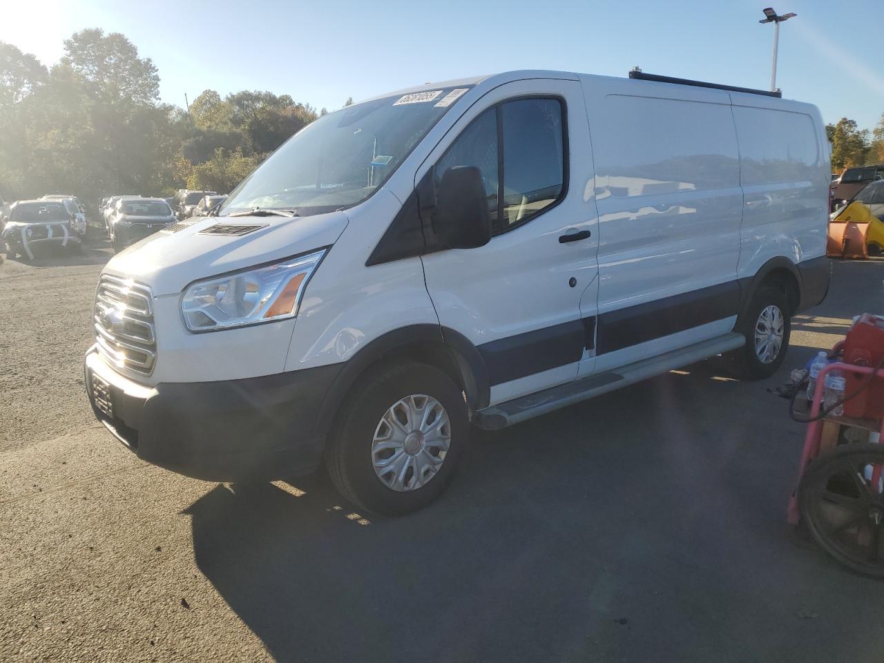 2019 Ford Transit, T-250