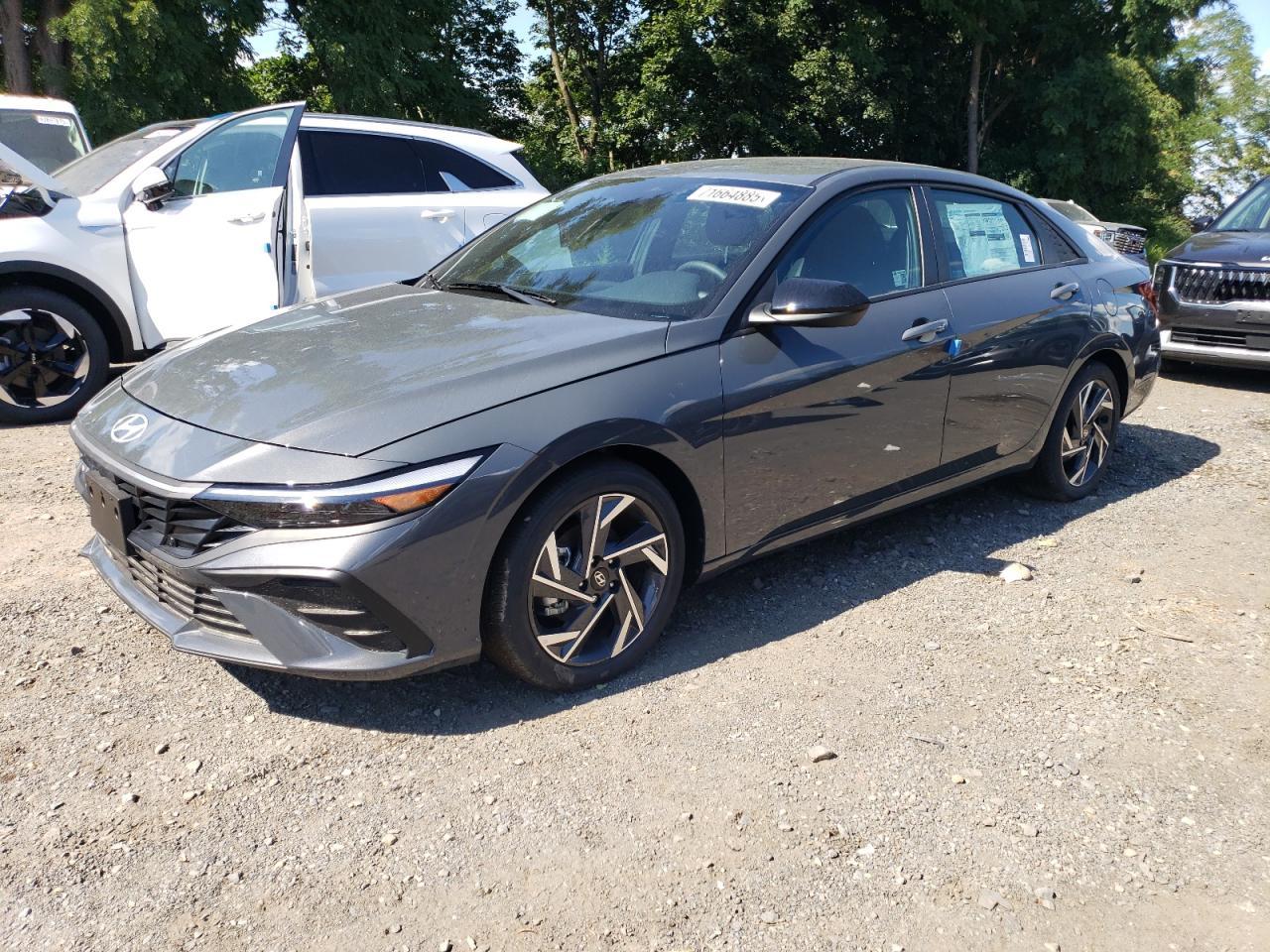 2025 Hyundai Elantra, Sel Sport