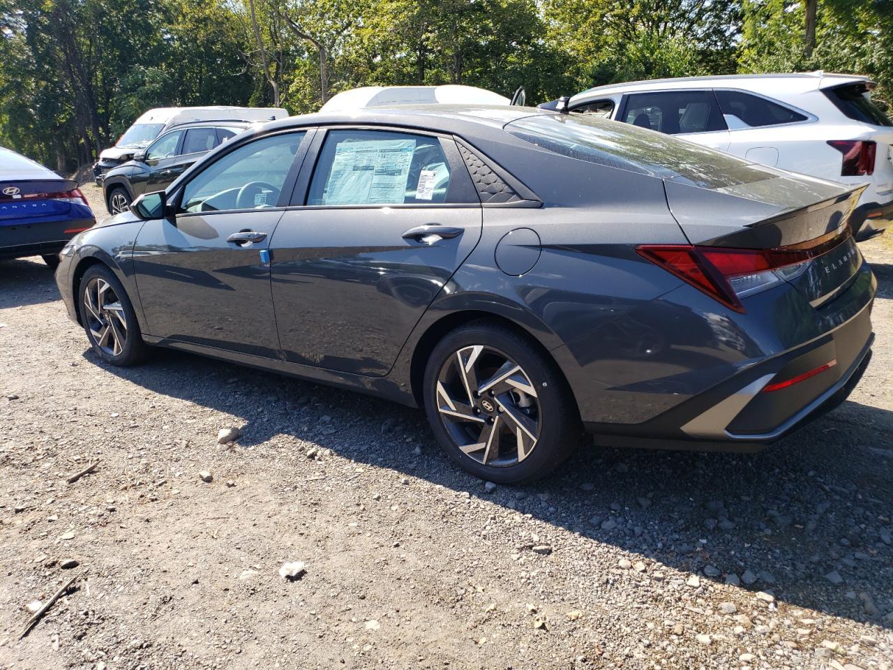 2025 Hyundai Elantra, Sel Sport