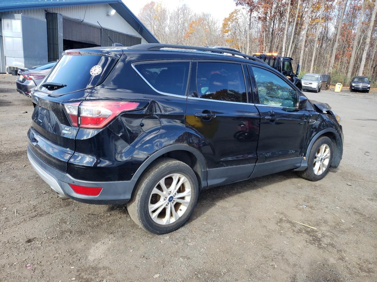 2017 Ford Escape, SE