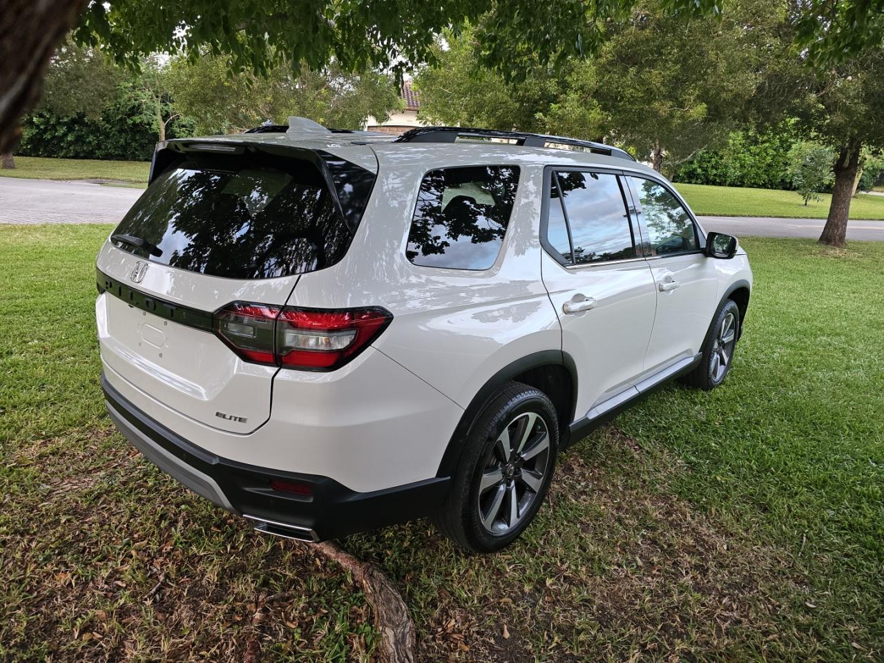 2024 Honda Pilot, Elite