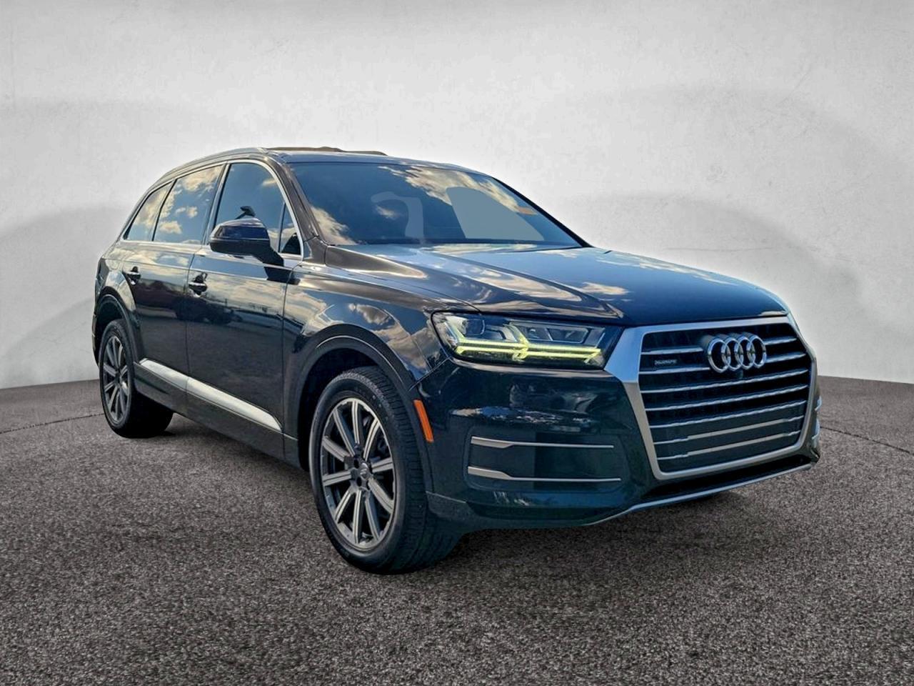 2019 Audi Q7, Premium Plus