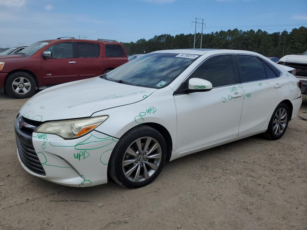 2016 Toyota Camry, LE