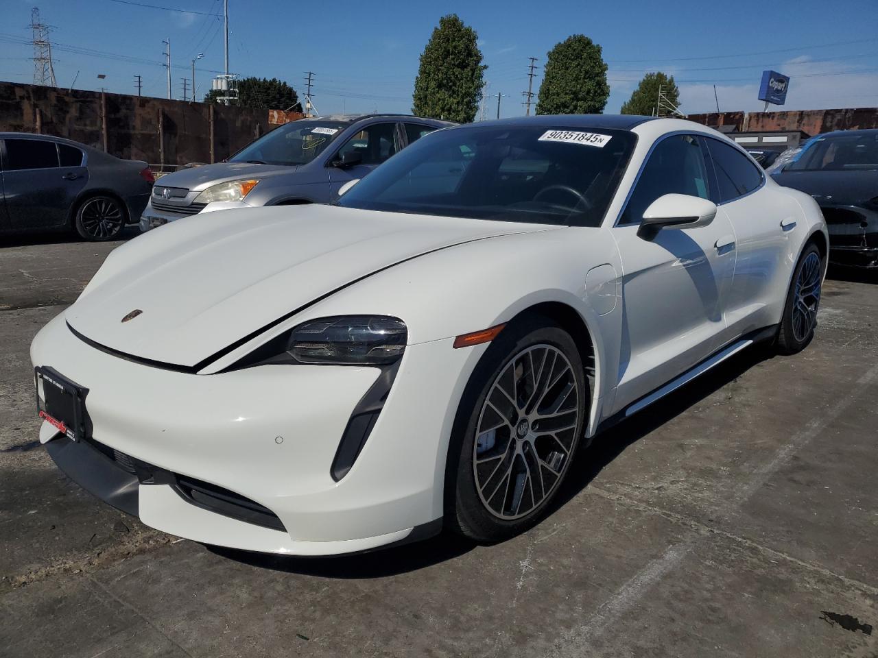 2020 Porsche Taycan, Turbo