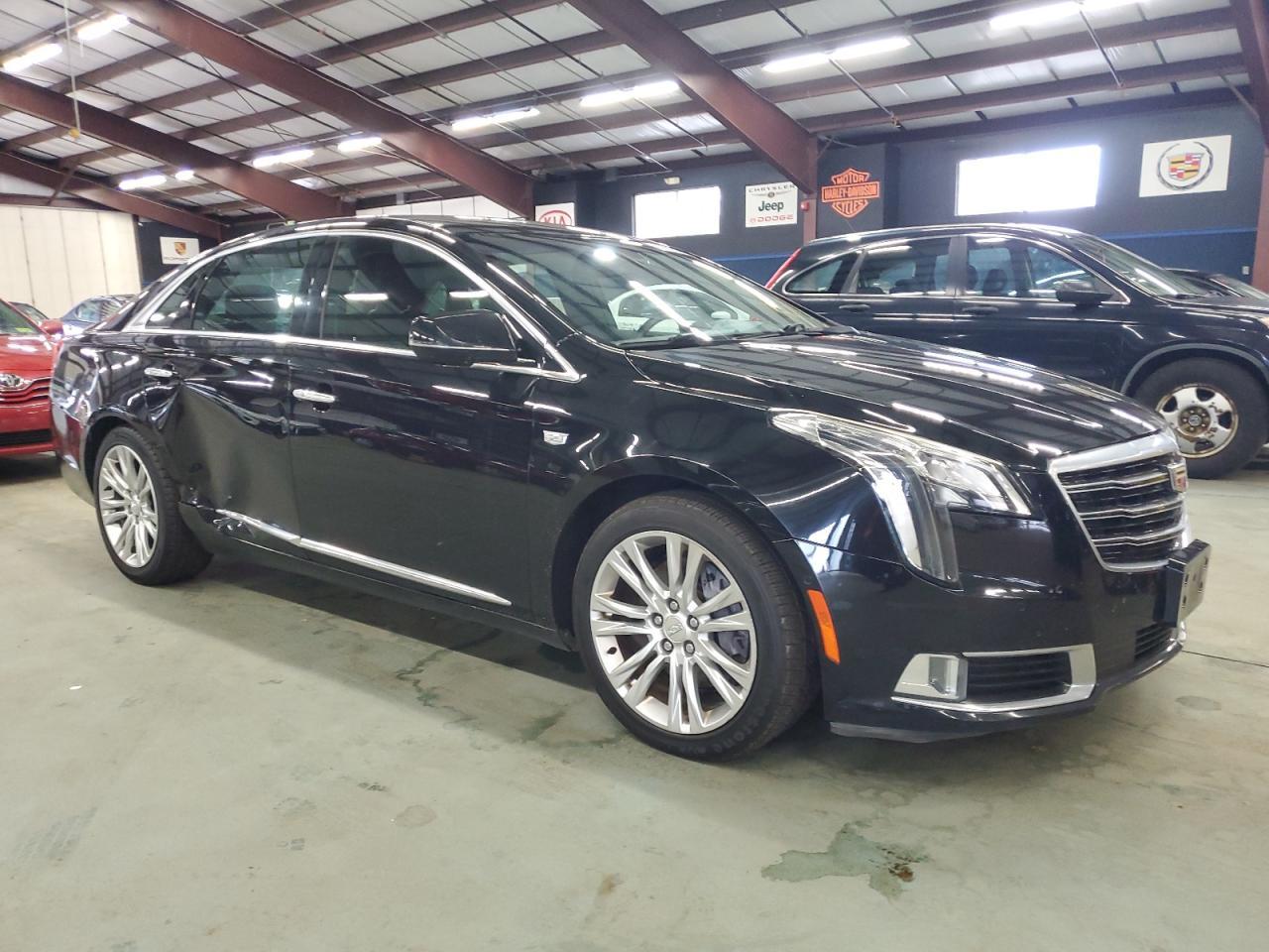 2018 Cadi XTS, Luxury