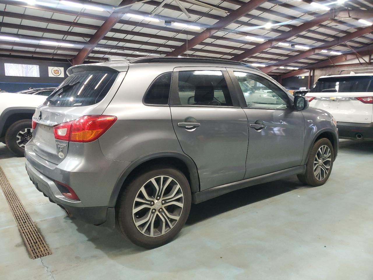 2019 Mitsubishi Outlander, GT