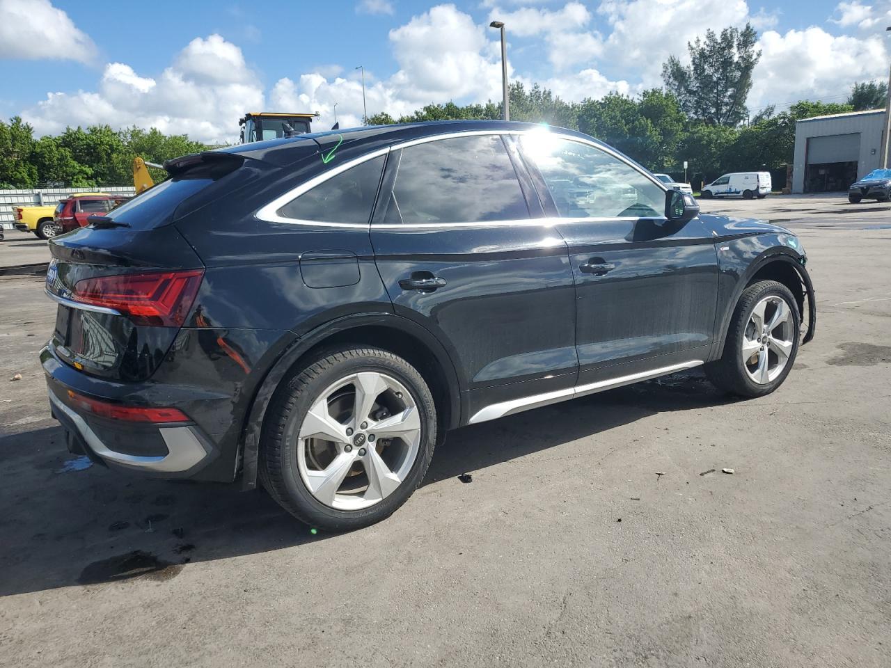 2024 Audi Q5, Sportback Prest...