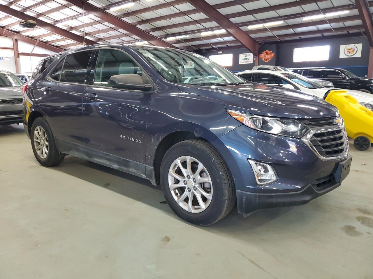 2019 Chevrolet Equinox, LS