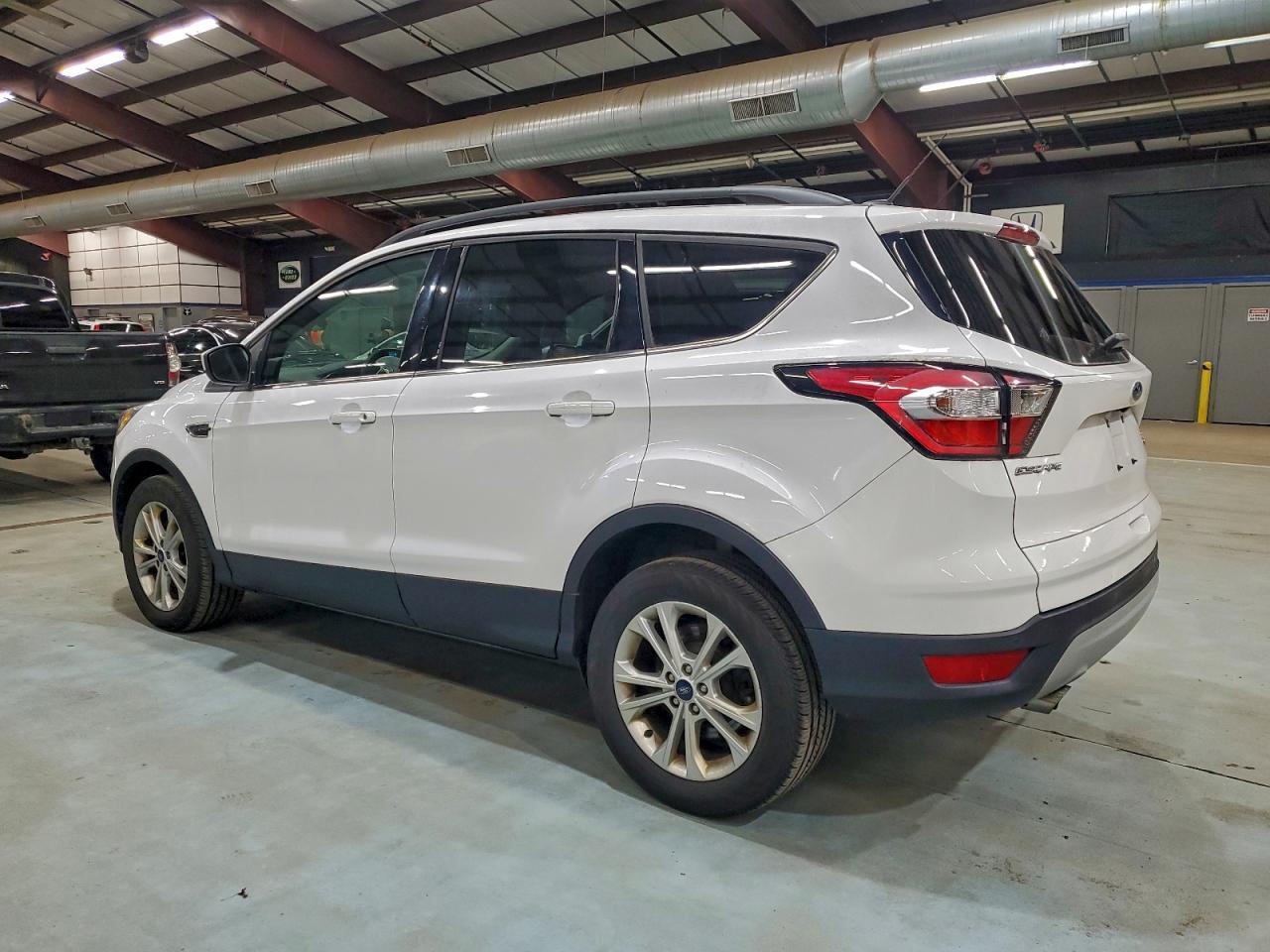 2017 Ford Escape, SE