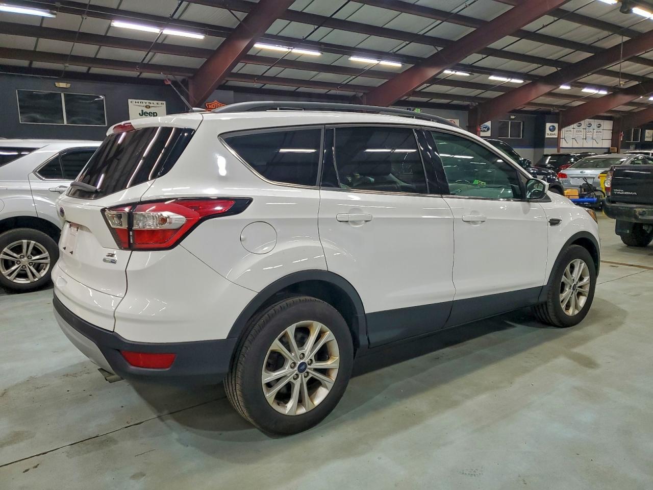 2017 Ford Escape, SE