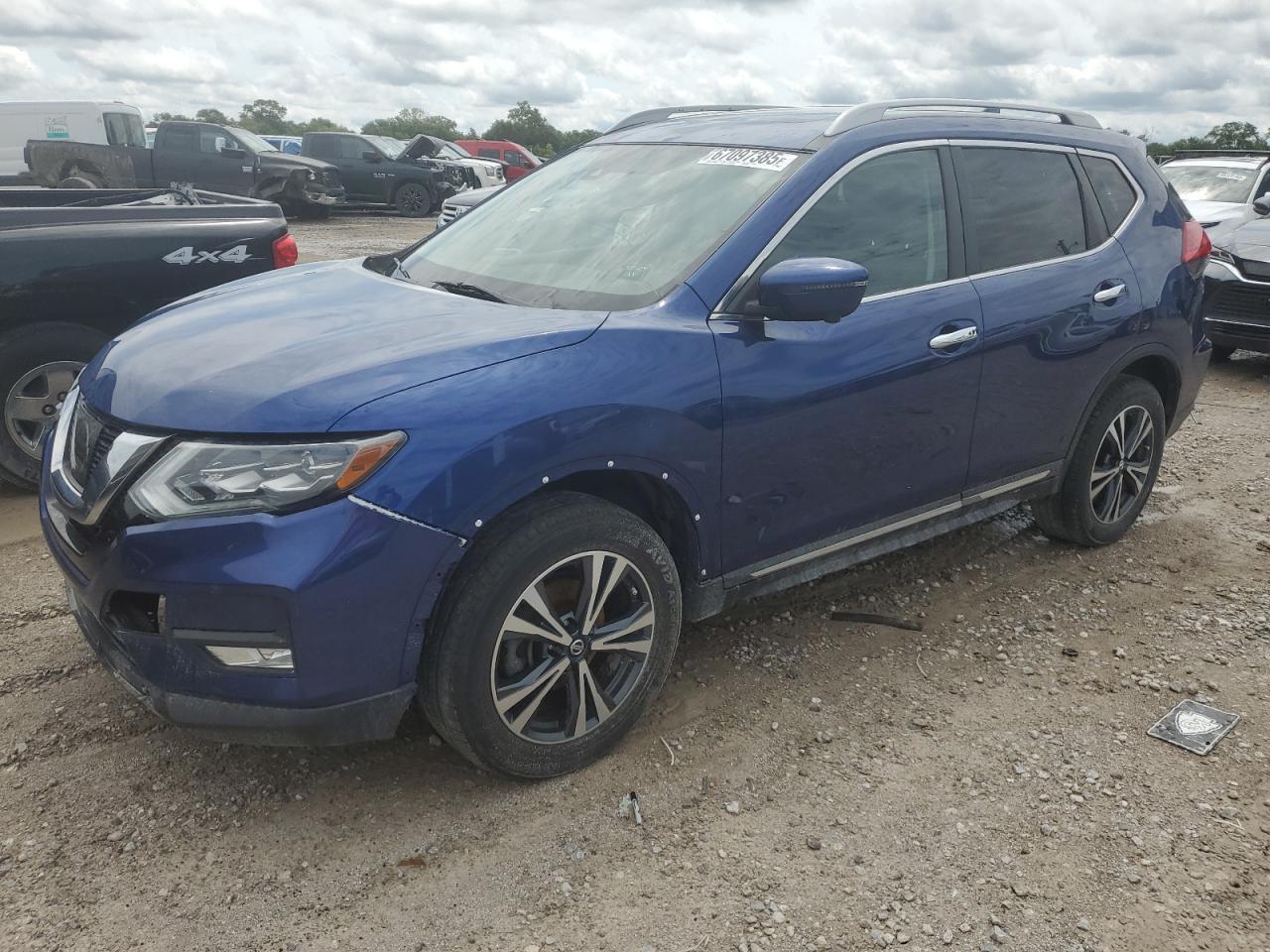 2017 Nissan Rogue, SV