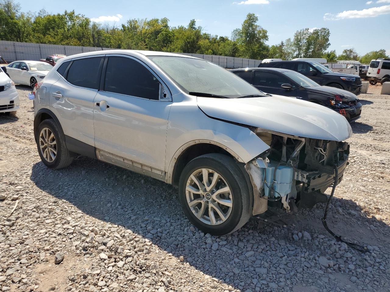 2021 Nissan Rogue, S