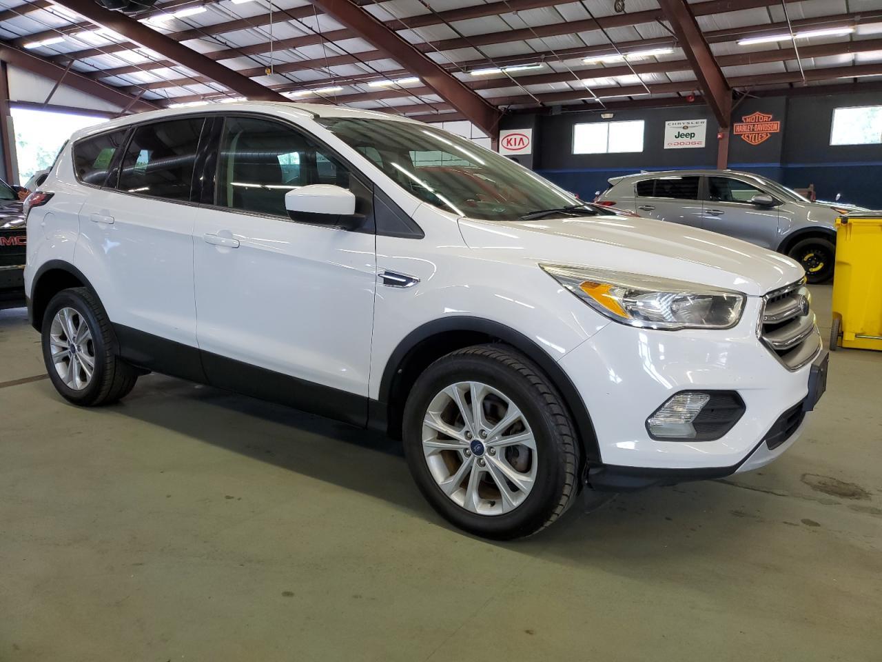 2017 Ford Escape, SE