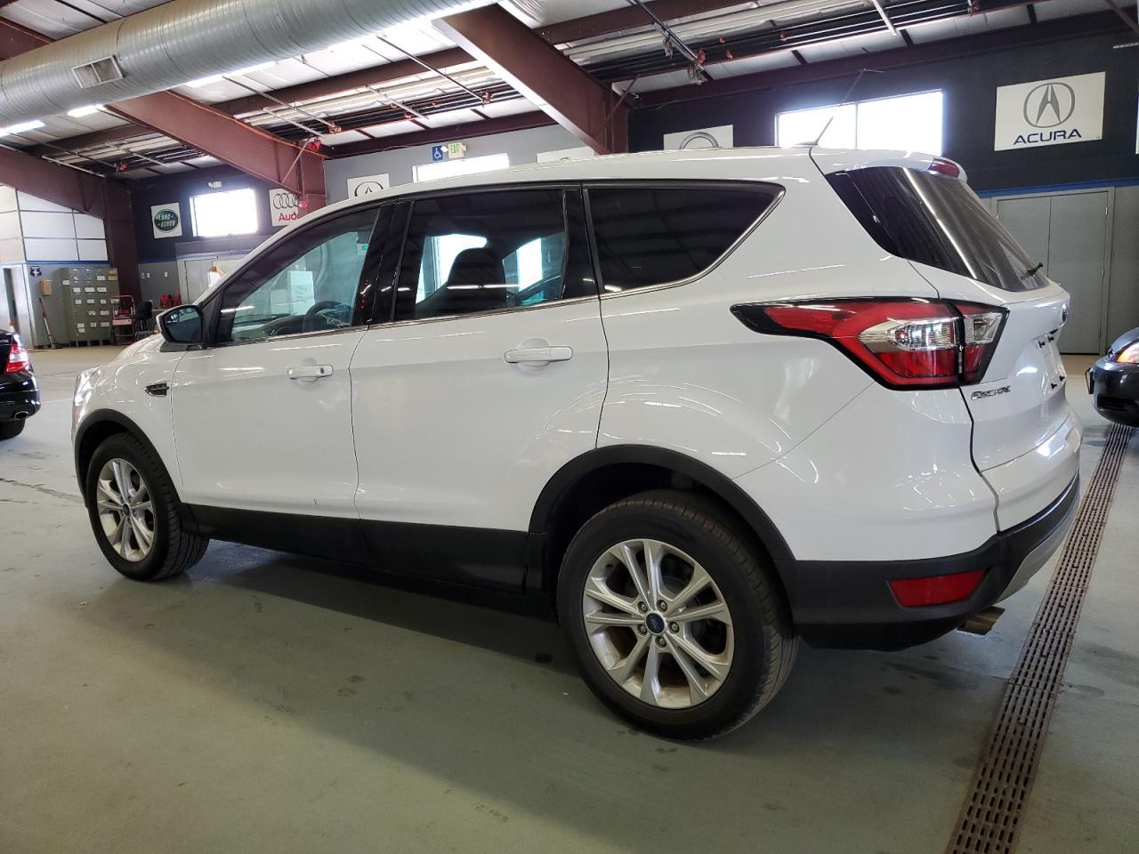 2017 Ford Escape, SE