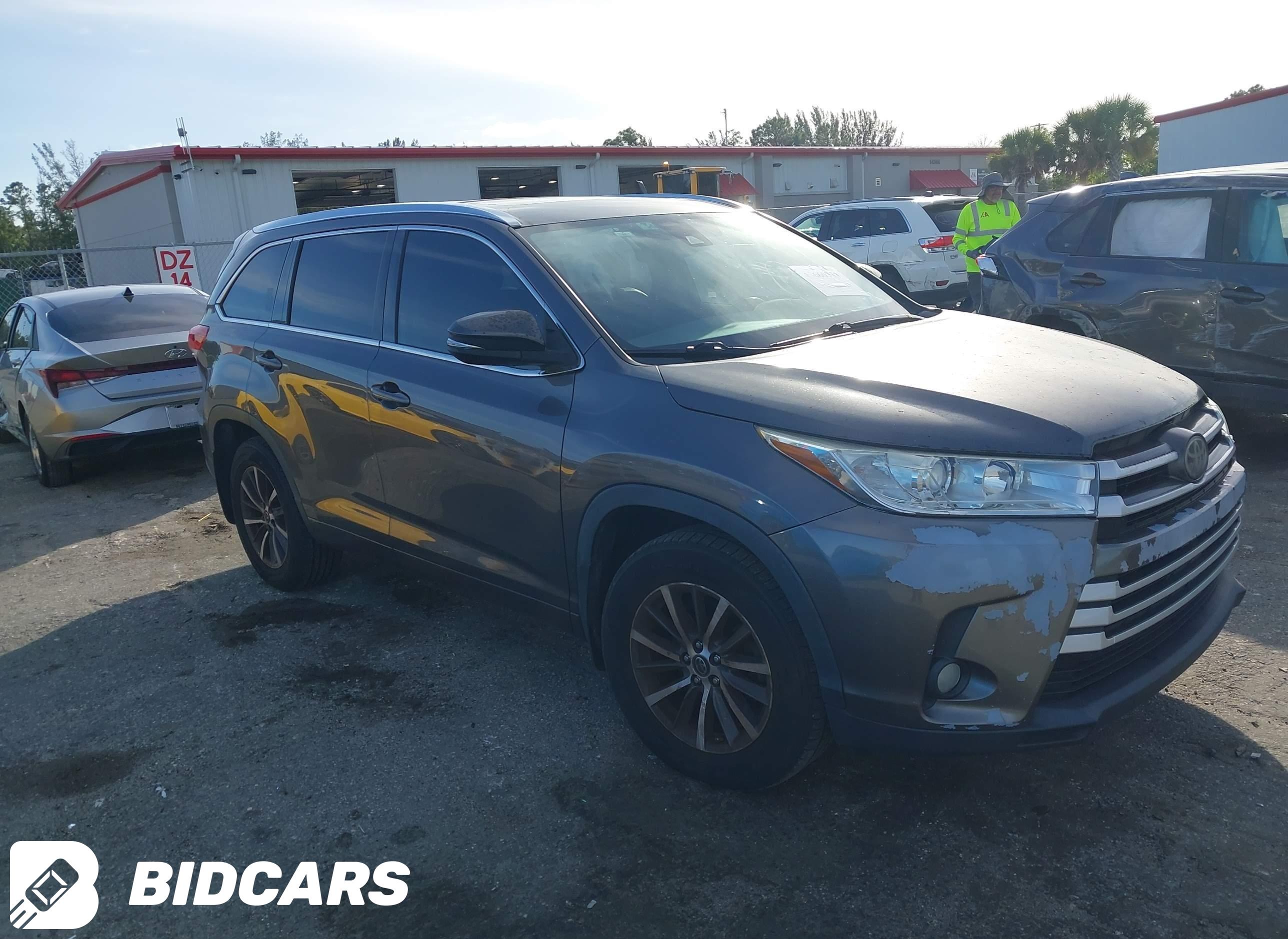 2018 Toyota Highlander, Xle