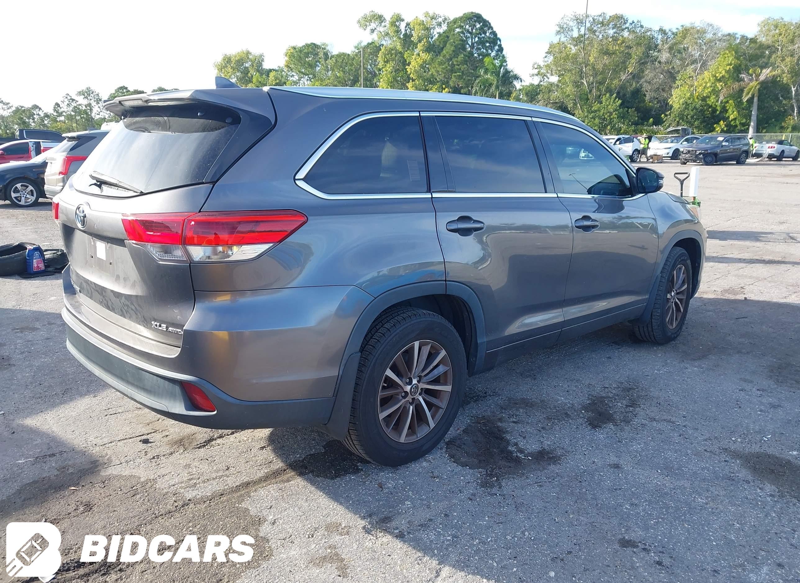 2018 Toyota Highlander, Xle