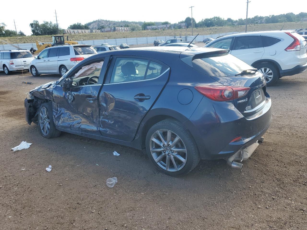 2018 Mazda 3, Touring