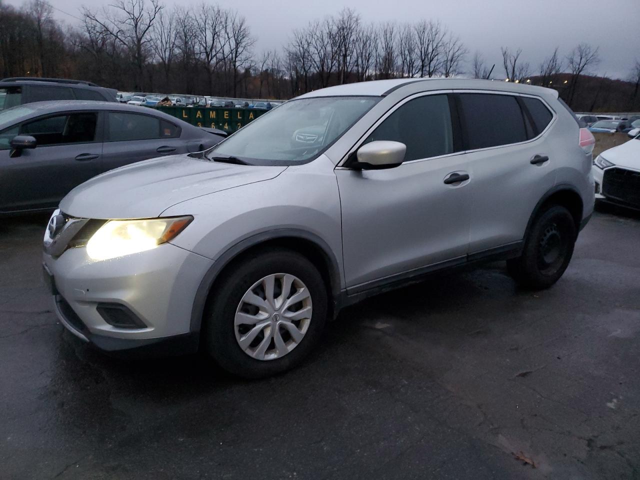 2016 Nissan Rogue, S