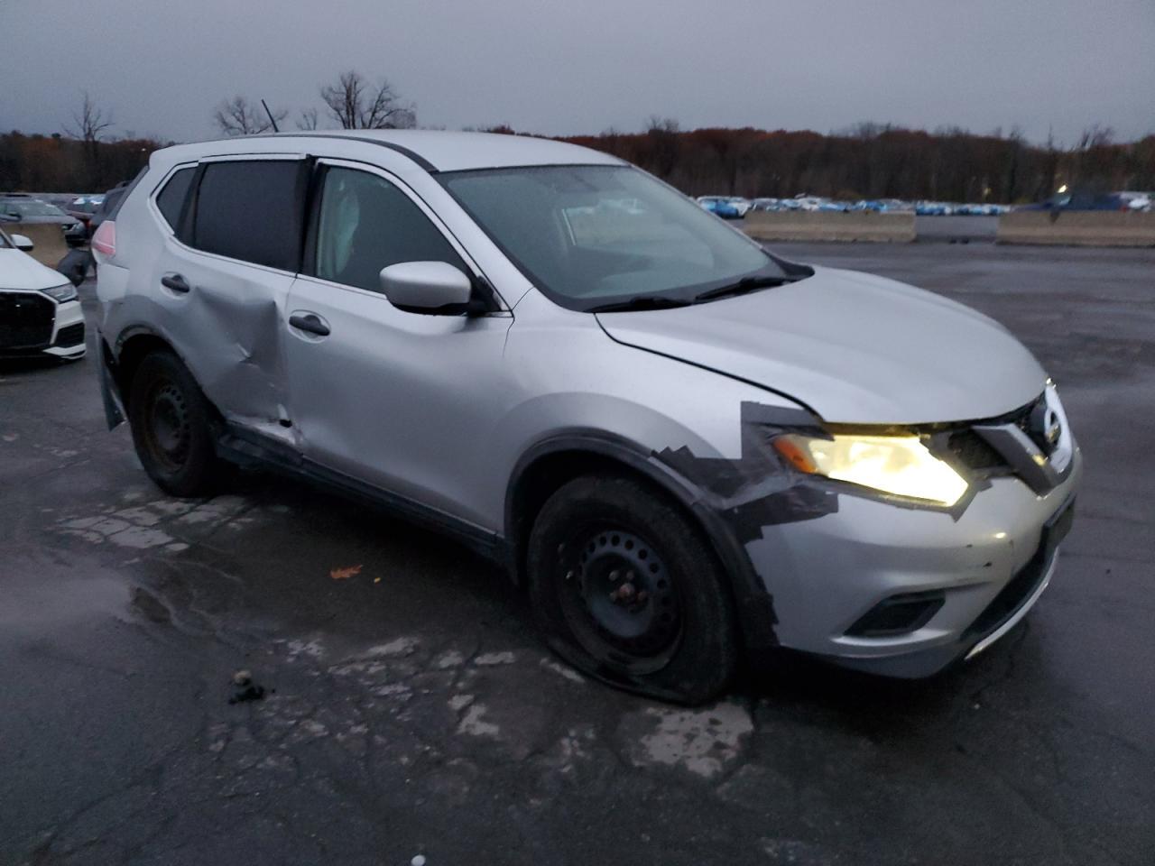 2016 Nissan Rogue, S