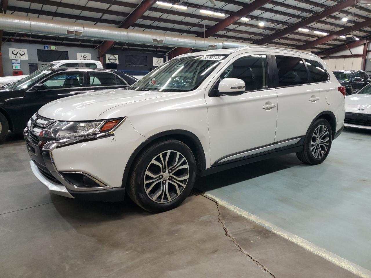 2017 Mitsubishi Outlander, SE