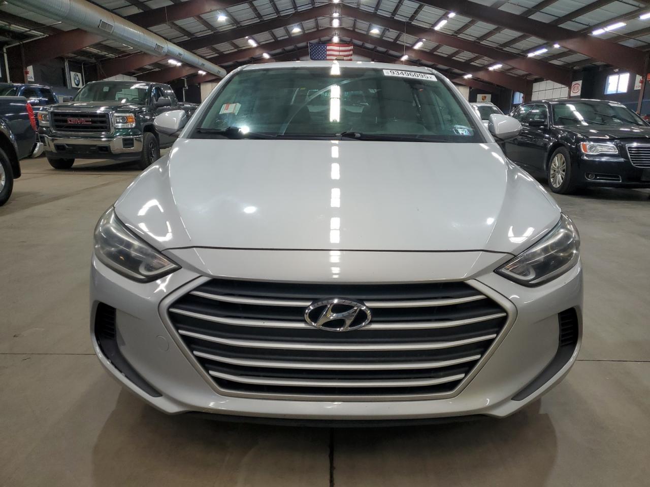 2017 Hyundai Elantra, SE