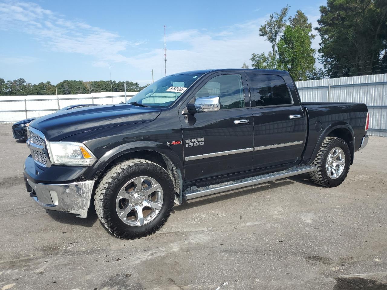 2015 RAM 1500, Laramie